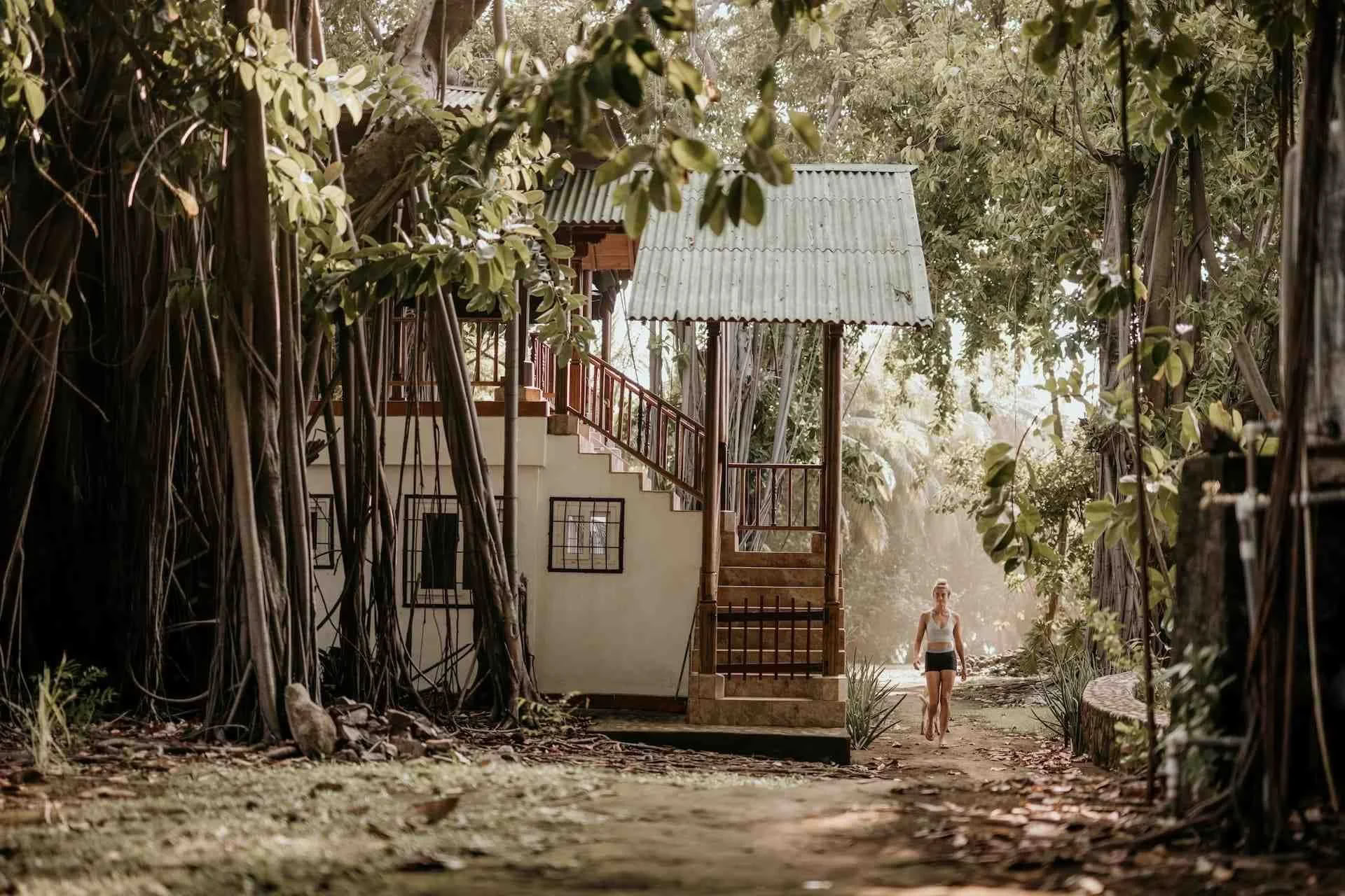 Acroyoga och surfretreat | Amaru Nicaragua