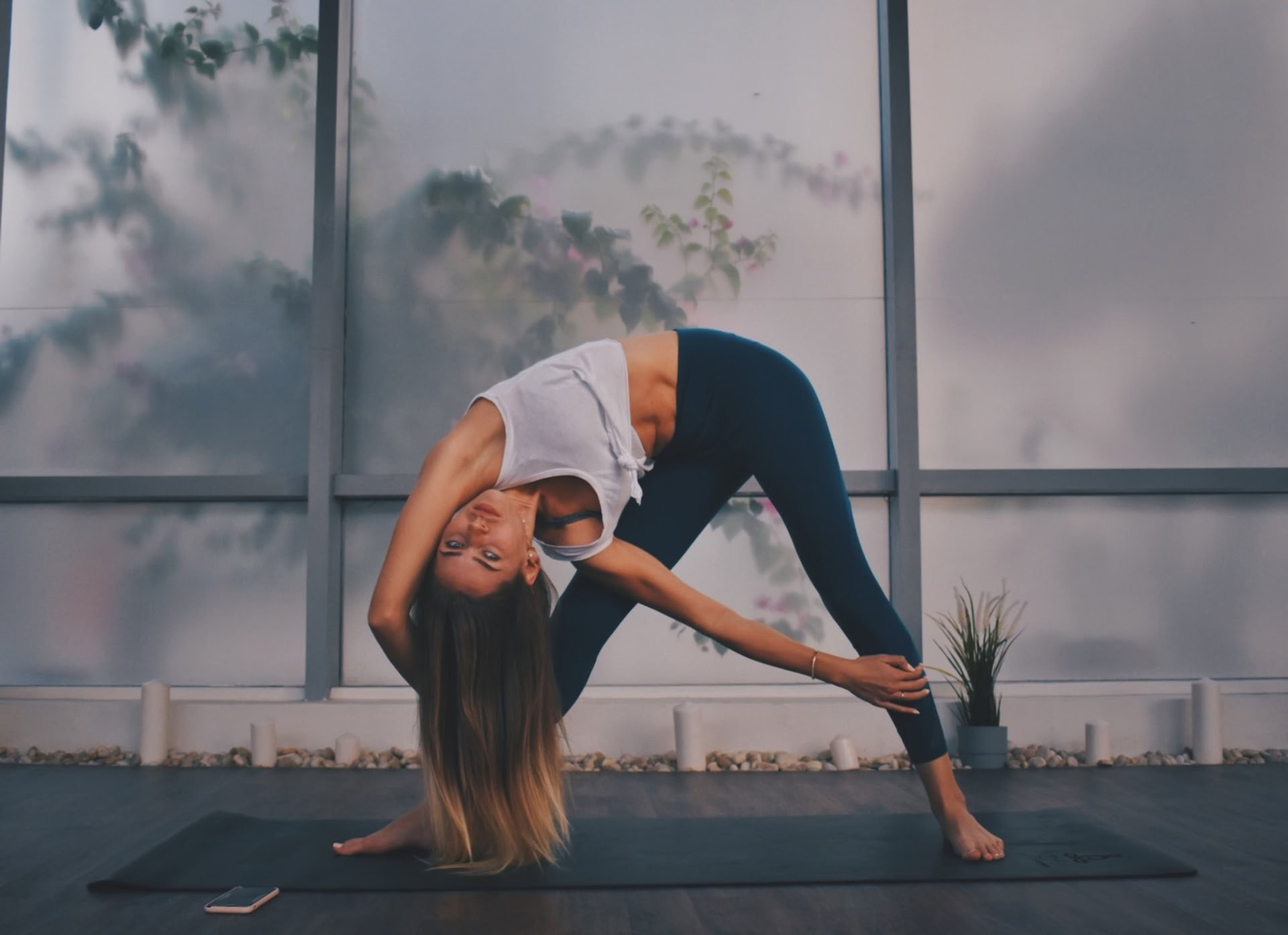 Pilates för nybörjare på fredagar med Aine