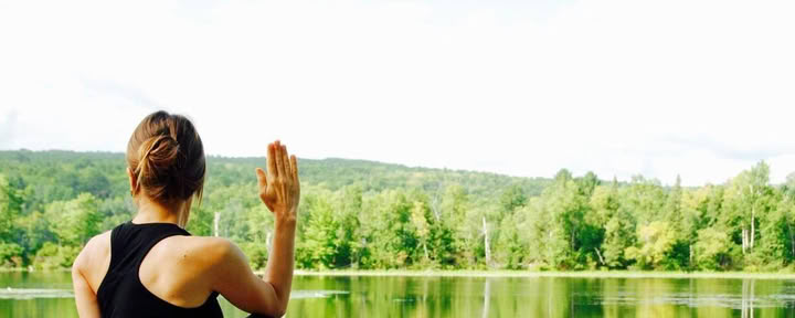 Vår Jnana - Somatisk terapeutisk yoga och självrannsakan