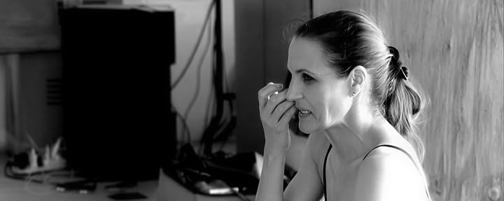 Julie Stanzak: Poesi och rörelsens nödvändighet