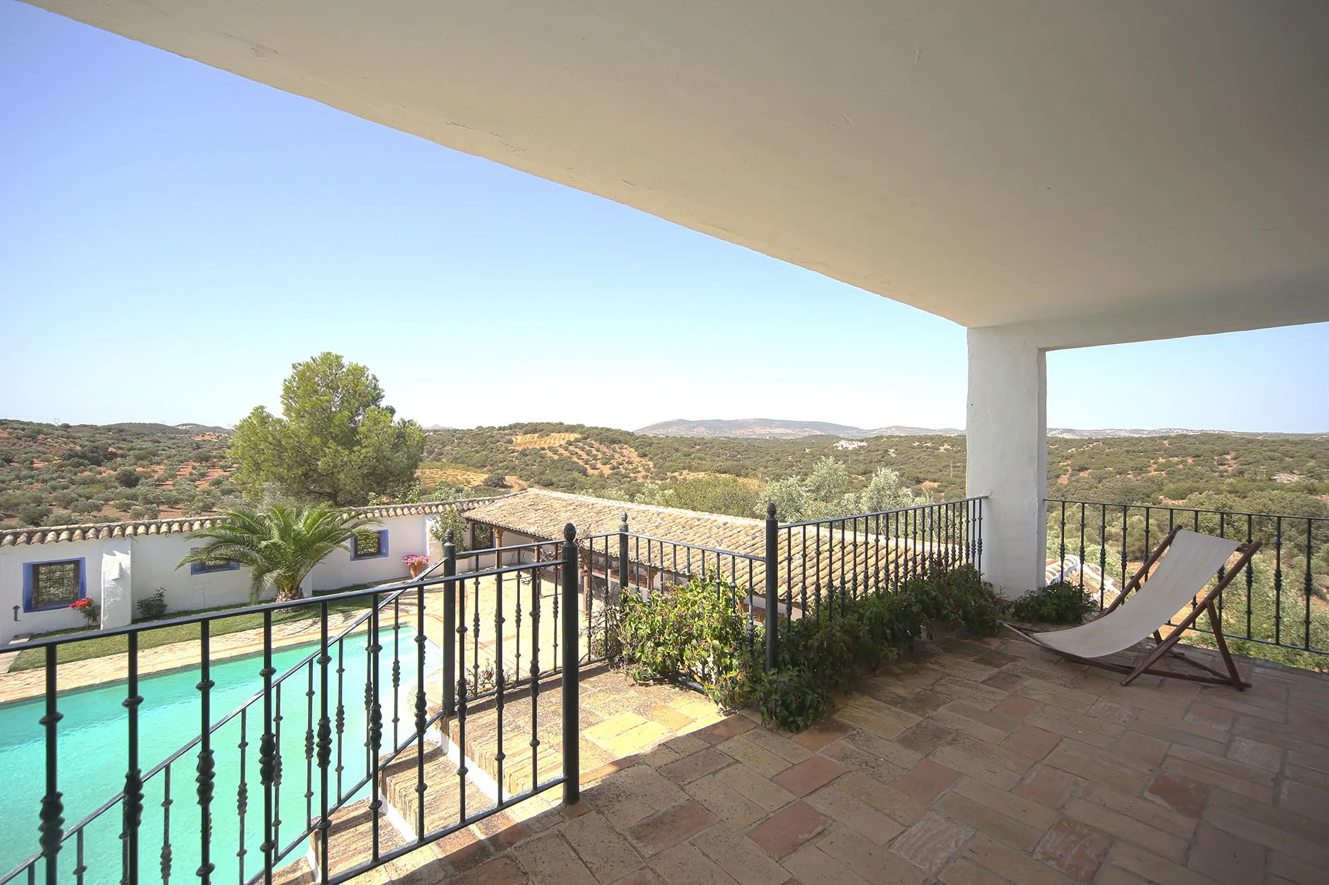 SISU Yoga & HIIT Pilates-retreat — Cortijo El Cachete