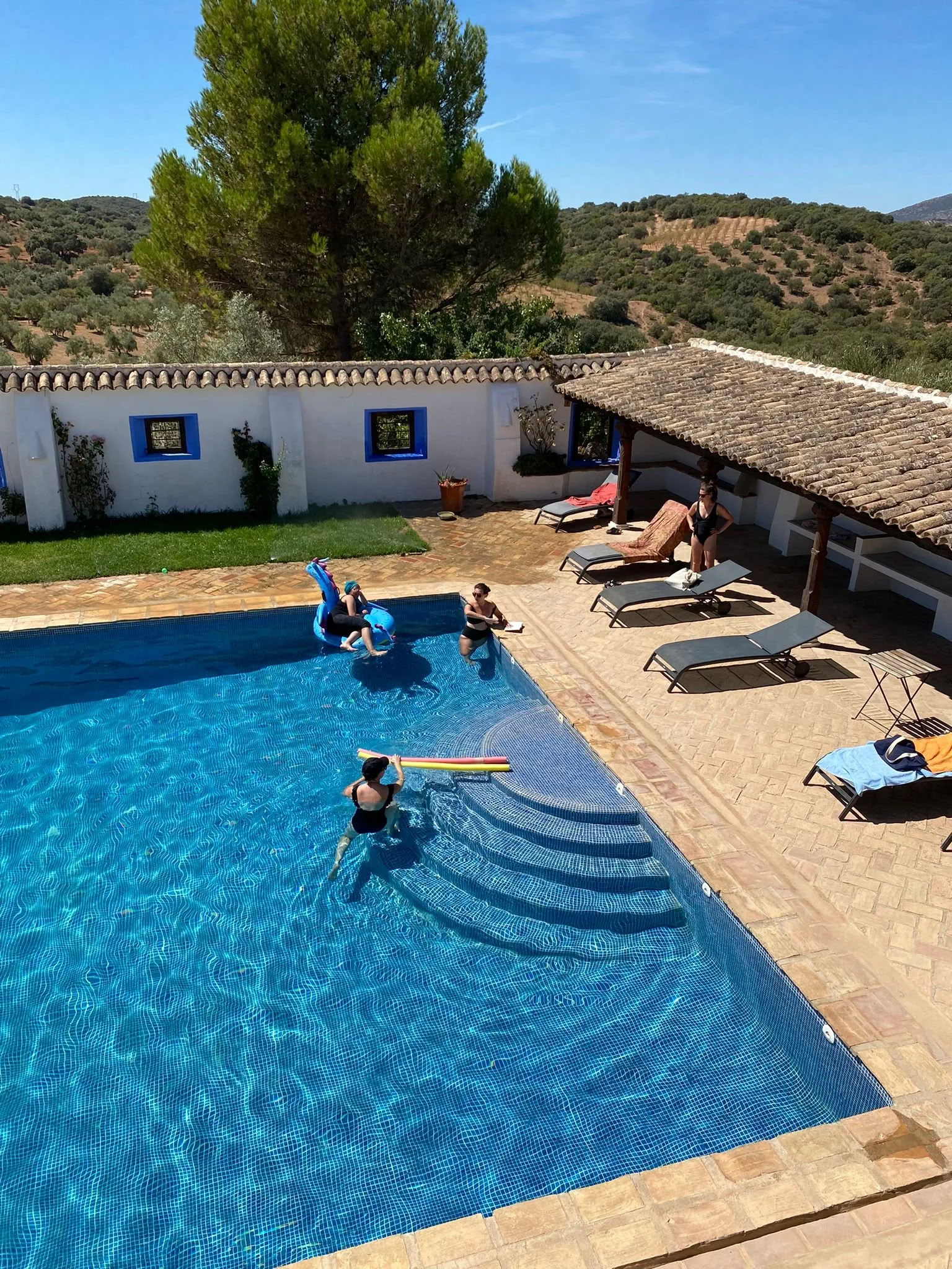 Själfull yogaretreat i Spanien — Cortijo El Cachete