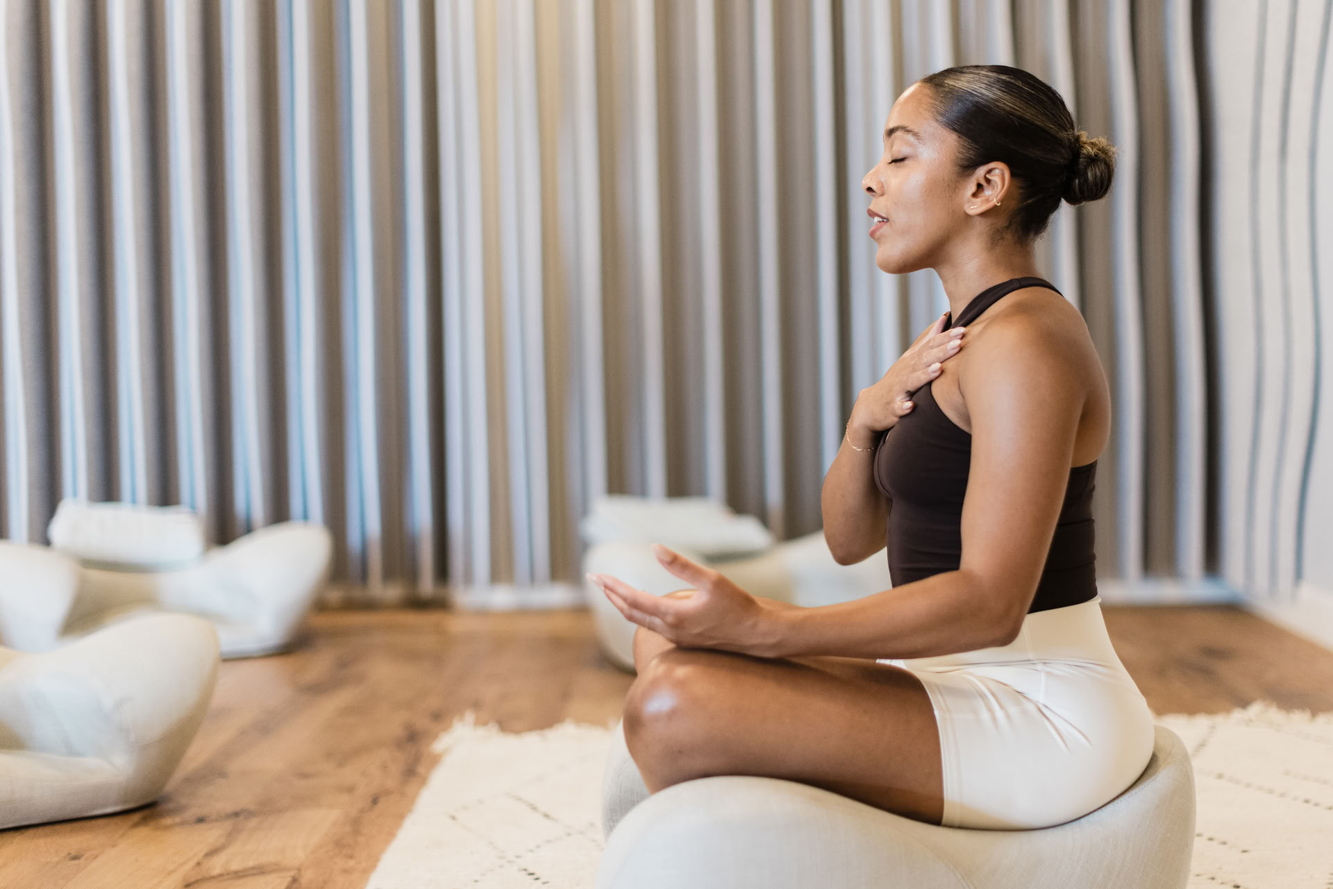 Välkomnande vårens ljudmeditation