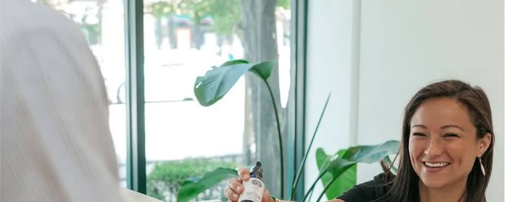 Semesterpromenad på Madison Row