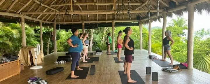 Wellness- och Iyengar-yogaretreat för teckenspråkstolkar
