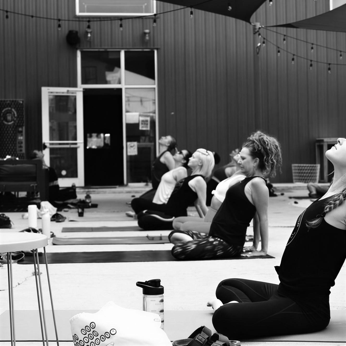 Yoga på VFW Post 1 | Denver