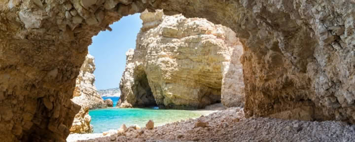 LIVE YOUR S.E.L.F. Återställningsretreat på Andros, Grekland