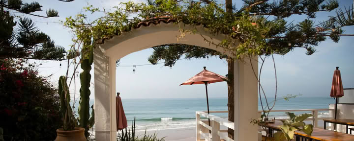 Yoga- och surfretreat i Marocko
