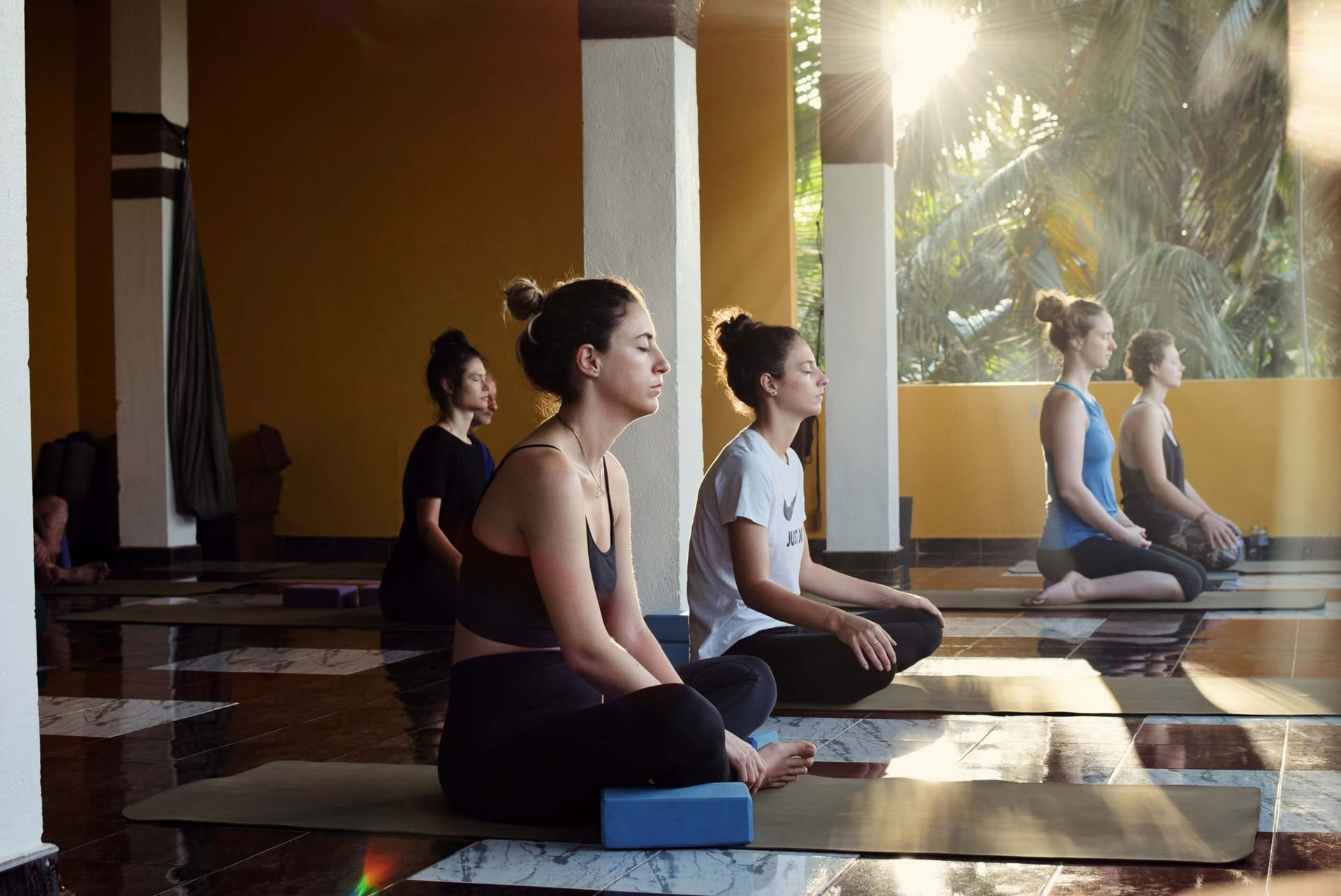 8-dagars intensiv yoga-, andningsövnings- och meditationsretreat Sri Lanka