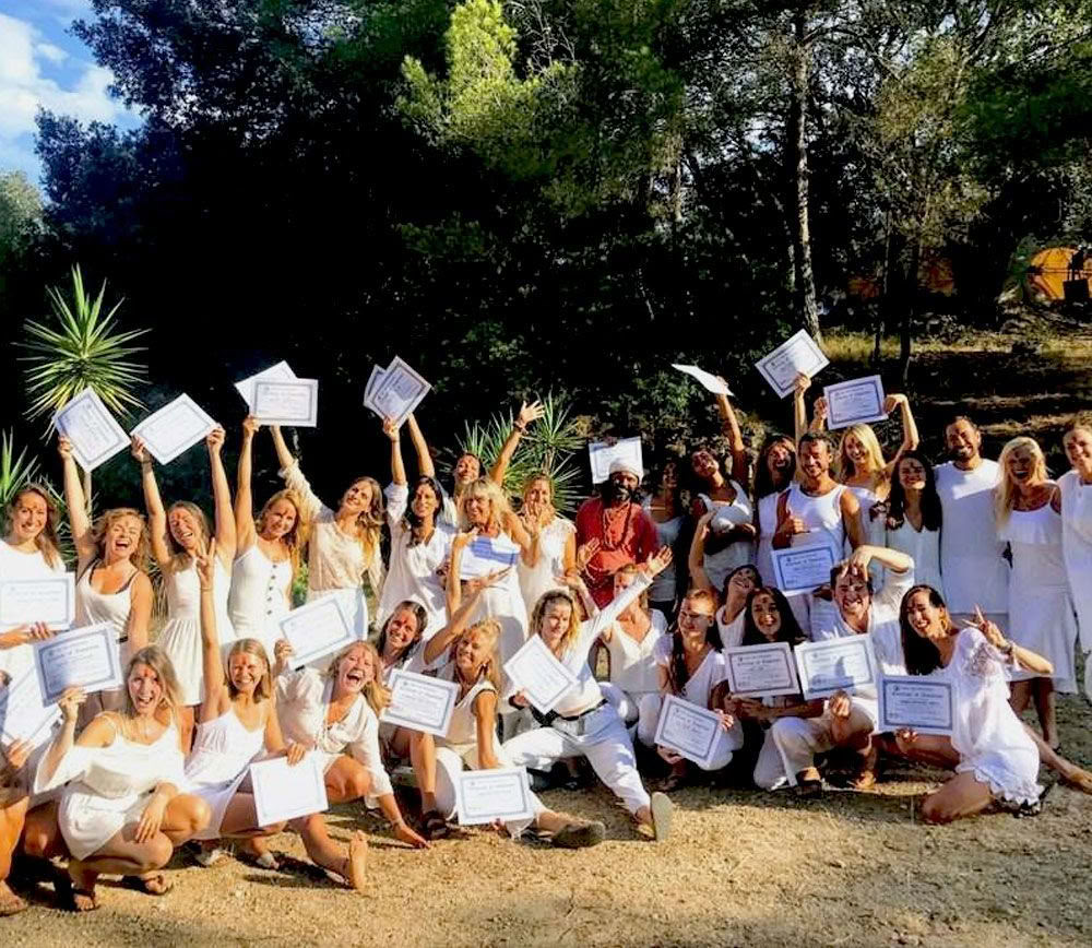 200 timmars vinyasa-yoga lärarutbildning