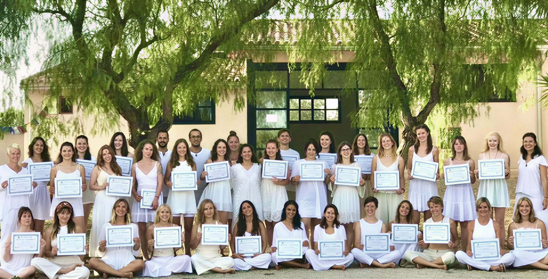 50 timmars yinyoga- och yoganidra-lärarutbildning