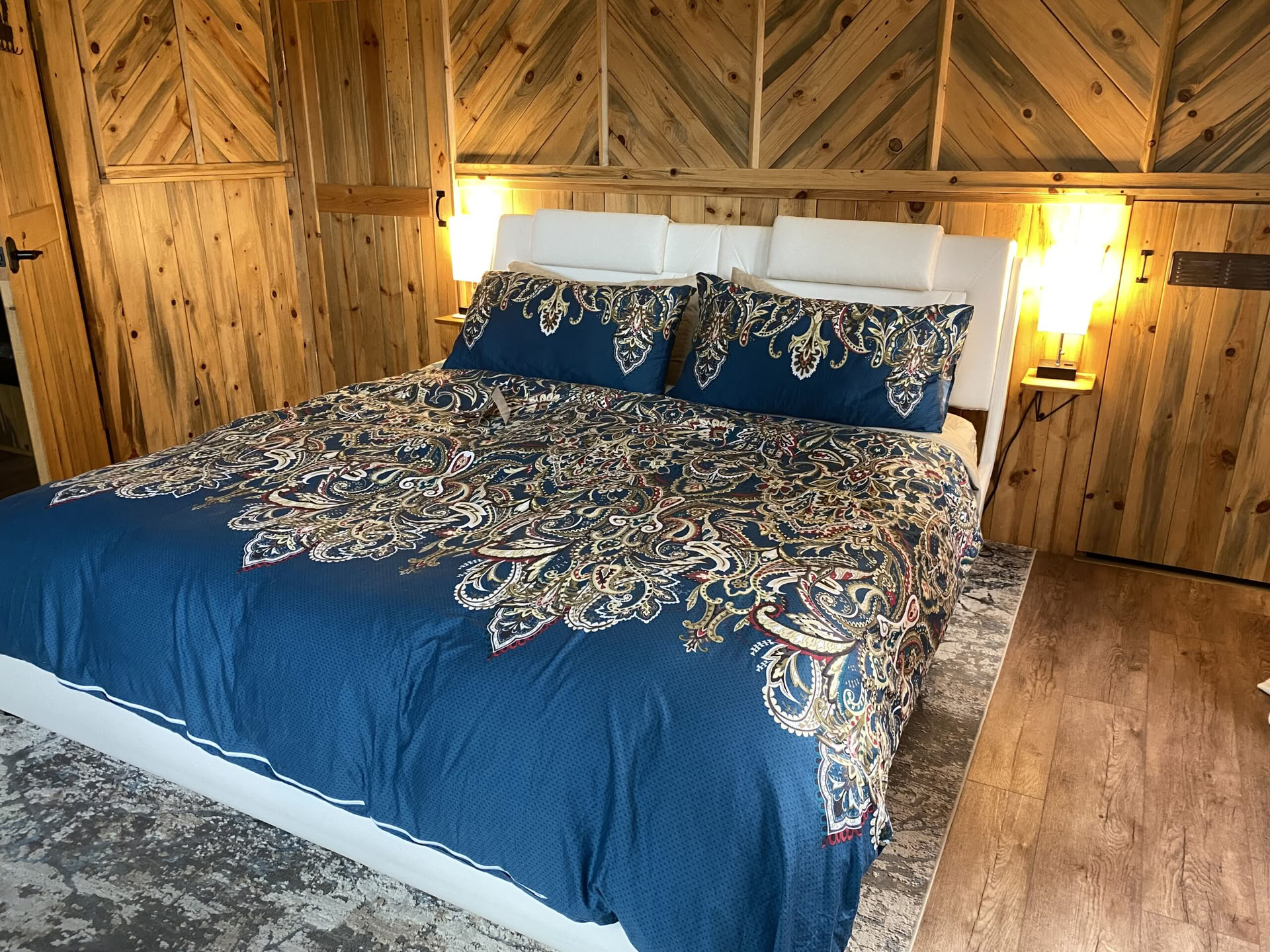 Yogaretreat för läkning vid varma källor i Montana