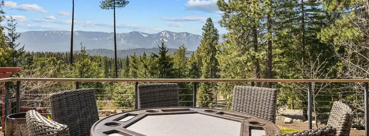 Yoga-, vandrings- och pickleballretreat vid Cascades