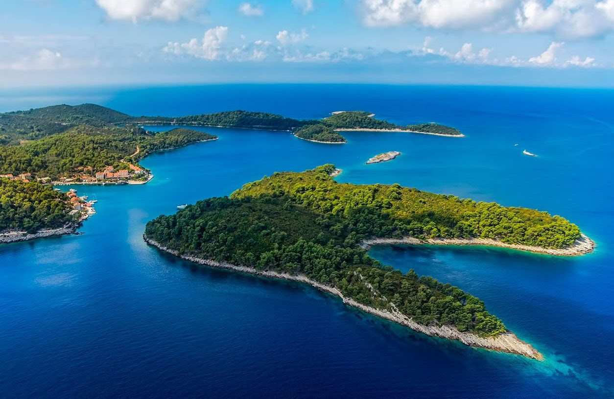 6 dagars yogasemester och seglingsodyssé i Kroatien