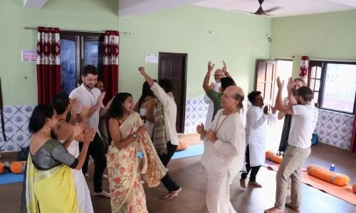 3 dagars yogaretreat i Rishikesh, Indien