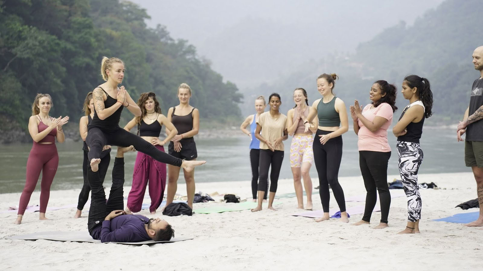 10 dagars yogaretreater i Rishikesh, Indien