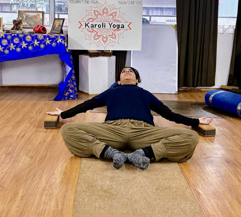 50-timmars Yin- och Yang-yogalärarutbildning i Rishikesh – 1–7 januari 2026