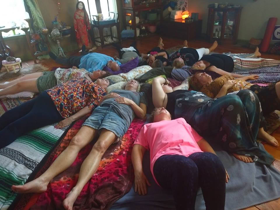 All kärlek är en exceptionell, stärkande energi. Följ med Kathy Milanowski, en medkännande och hjärtcentrerad lärare i Sekhem/ All-Love, på en själsnärande lördagsretreat som hålls varje månad.