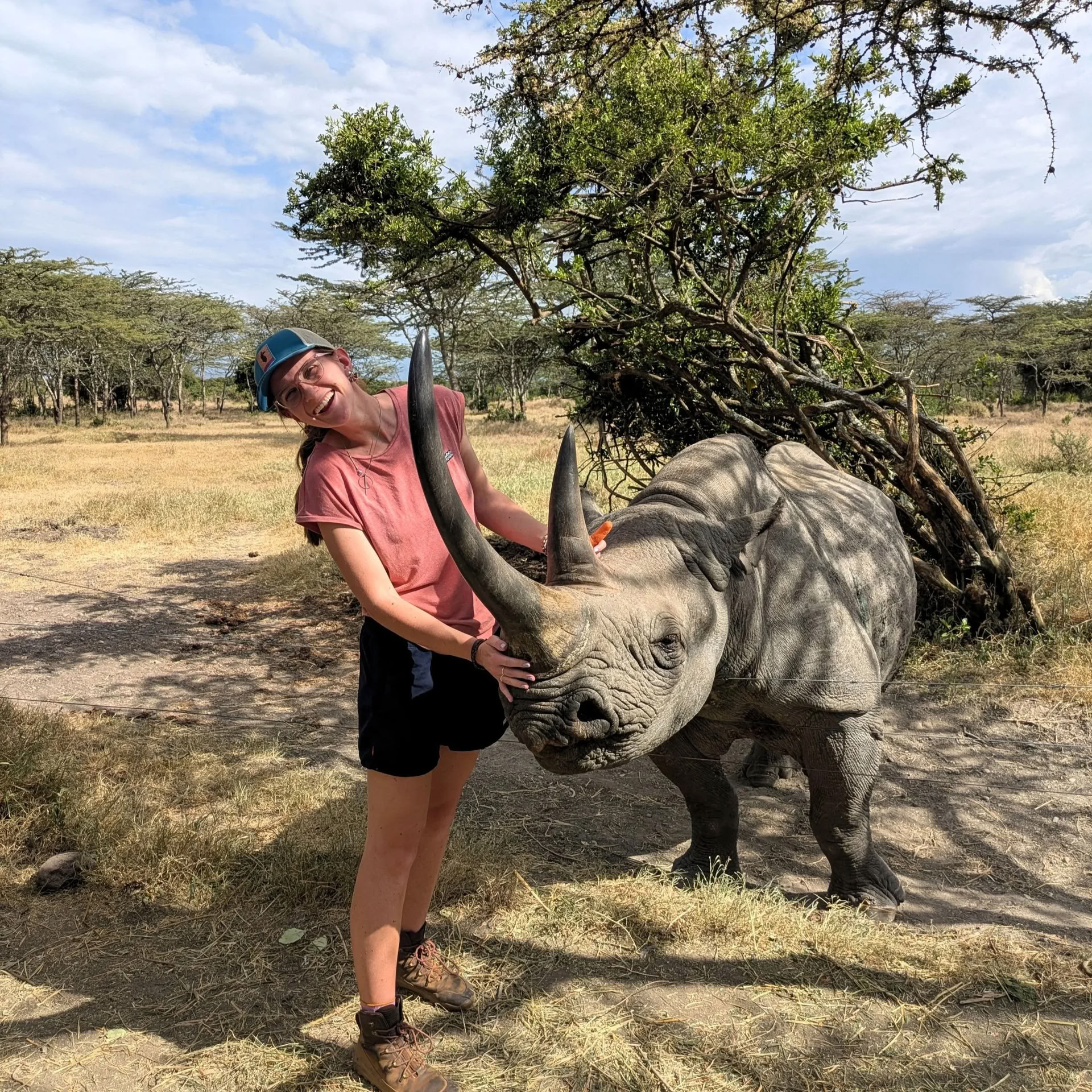 Återknyt, vila och återförvildas: Yogaretreat i Kenya 2027