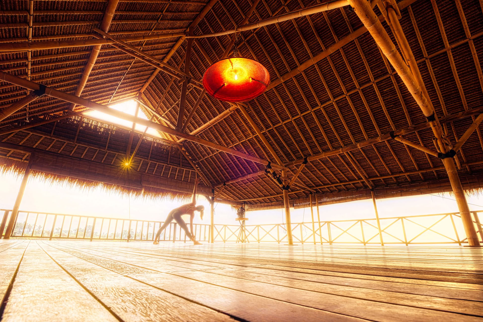 Yoga-, fitness- och pilatesklasser