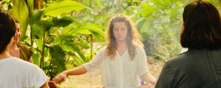 Tyst retreat med mindfulnessmeditation och yoga