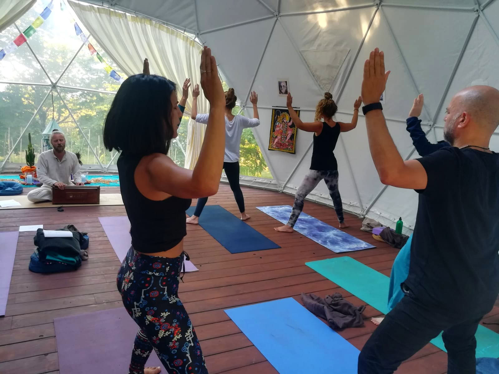 200-timmars RYT · Toscana, Italien · Certifierad av Yoga Alliance