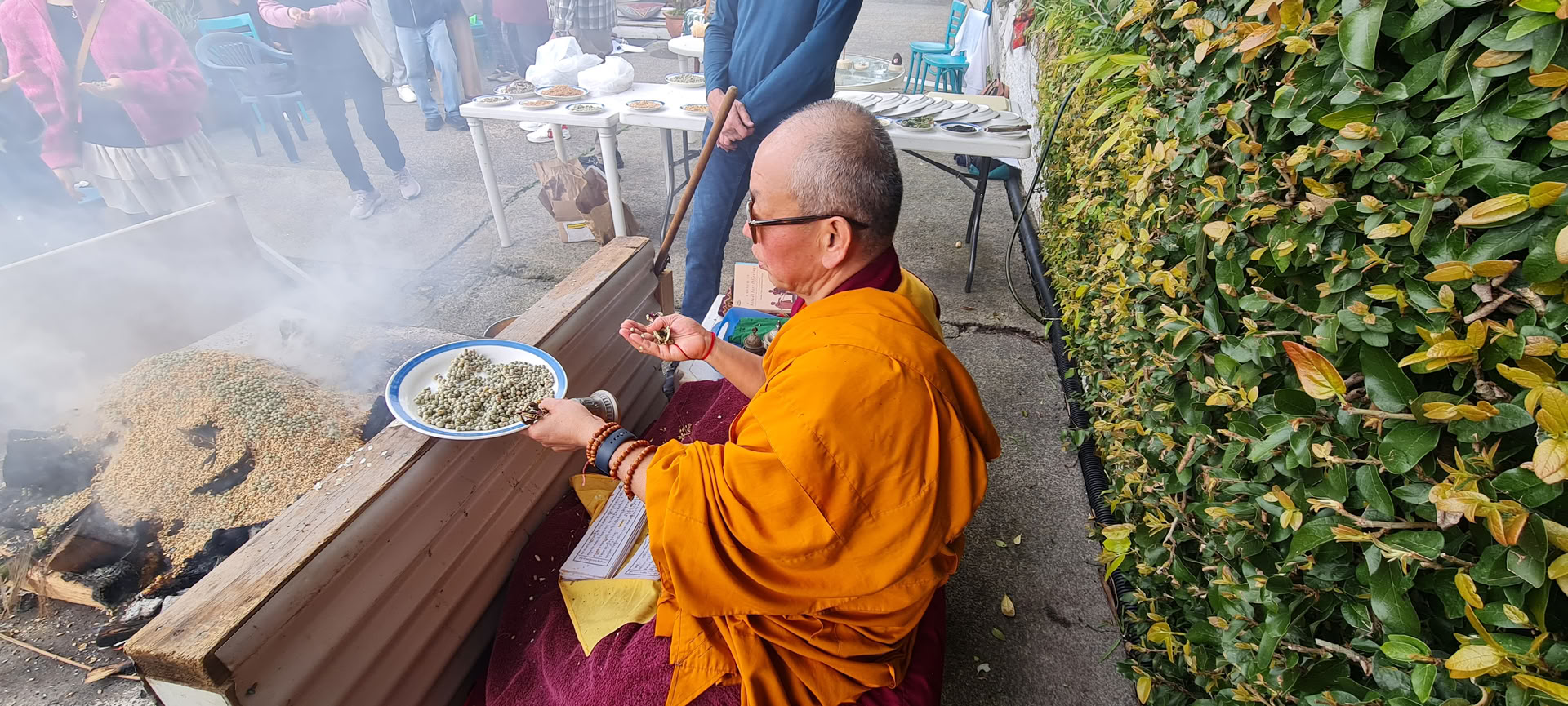 Att förstå den tibetanska buddhistiska synen på död och återfödelse