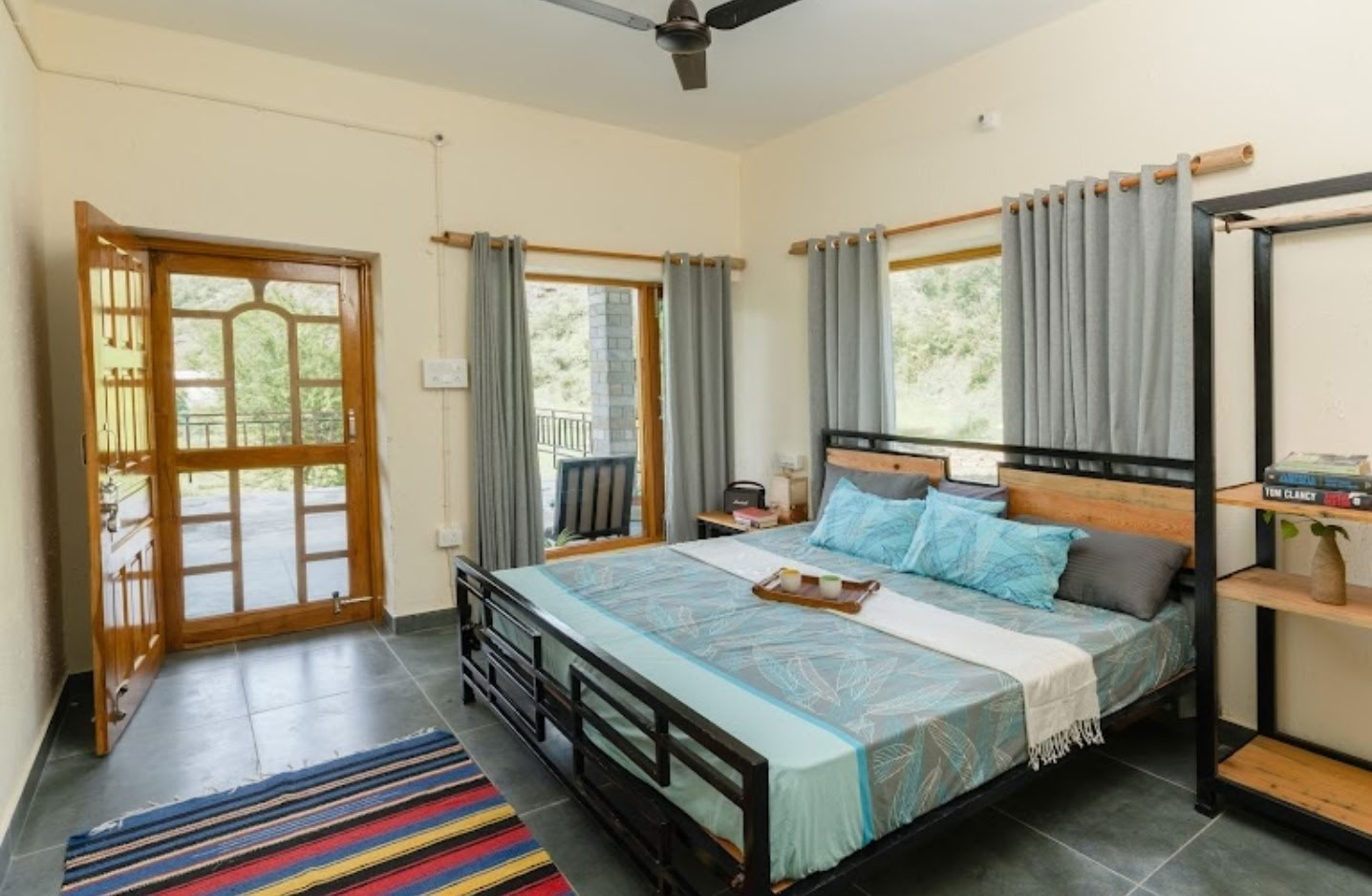 4-dagars stillhetsretreat vid floden i Himalaya i Almora