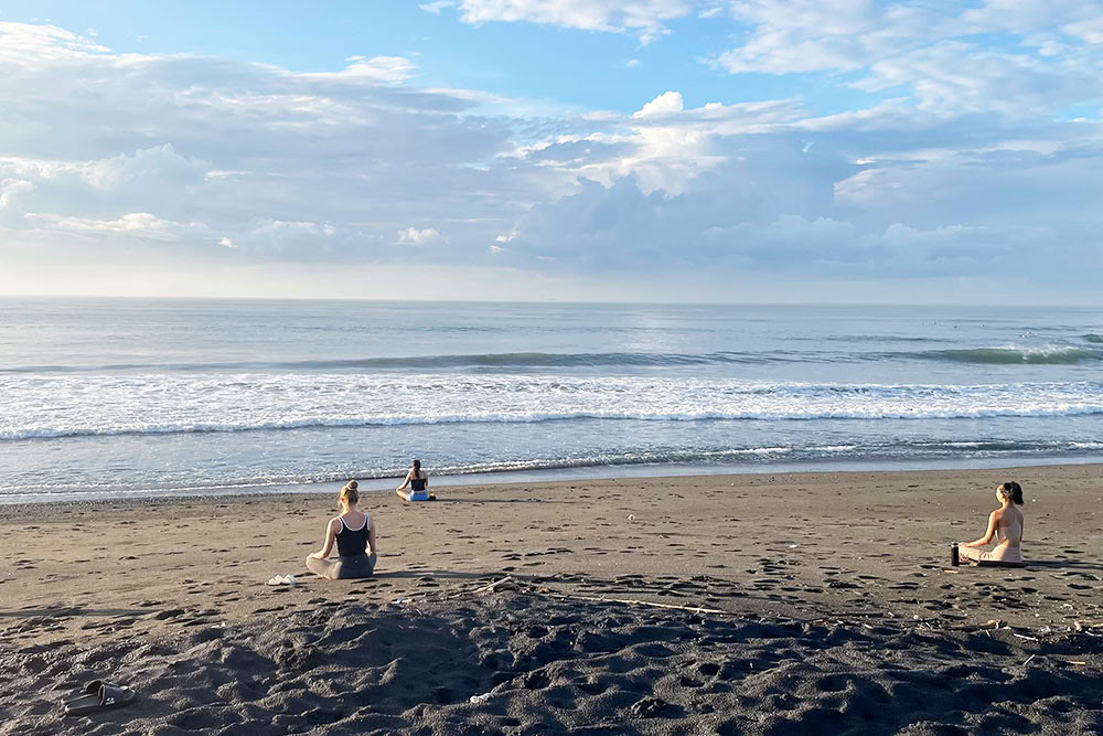 200-timmars Ashtanga Vinyasa-yogalärarutbildning på Bali
