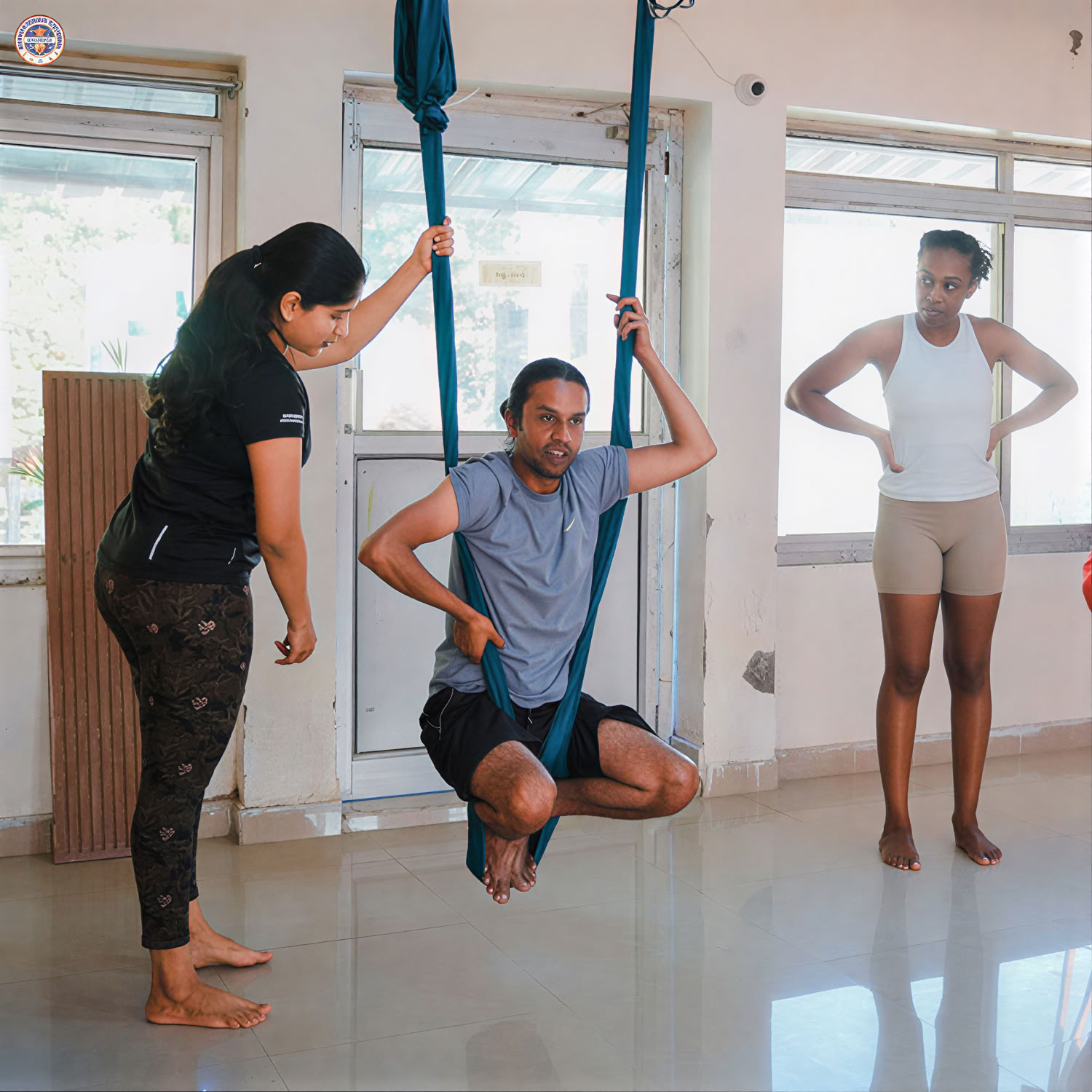 Lärarutbildningskurs i aerial yoga – 25 april till 29 april 2026
