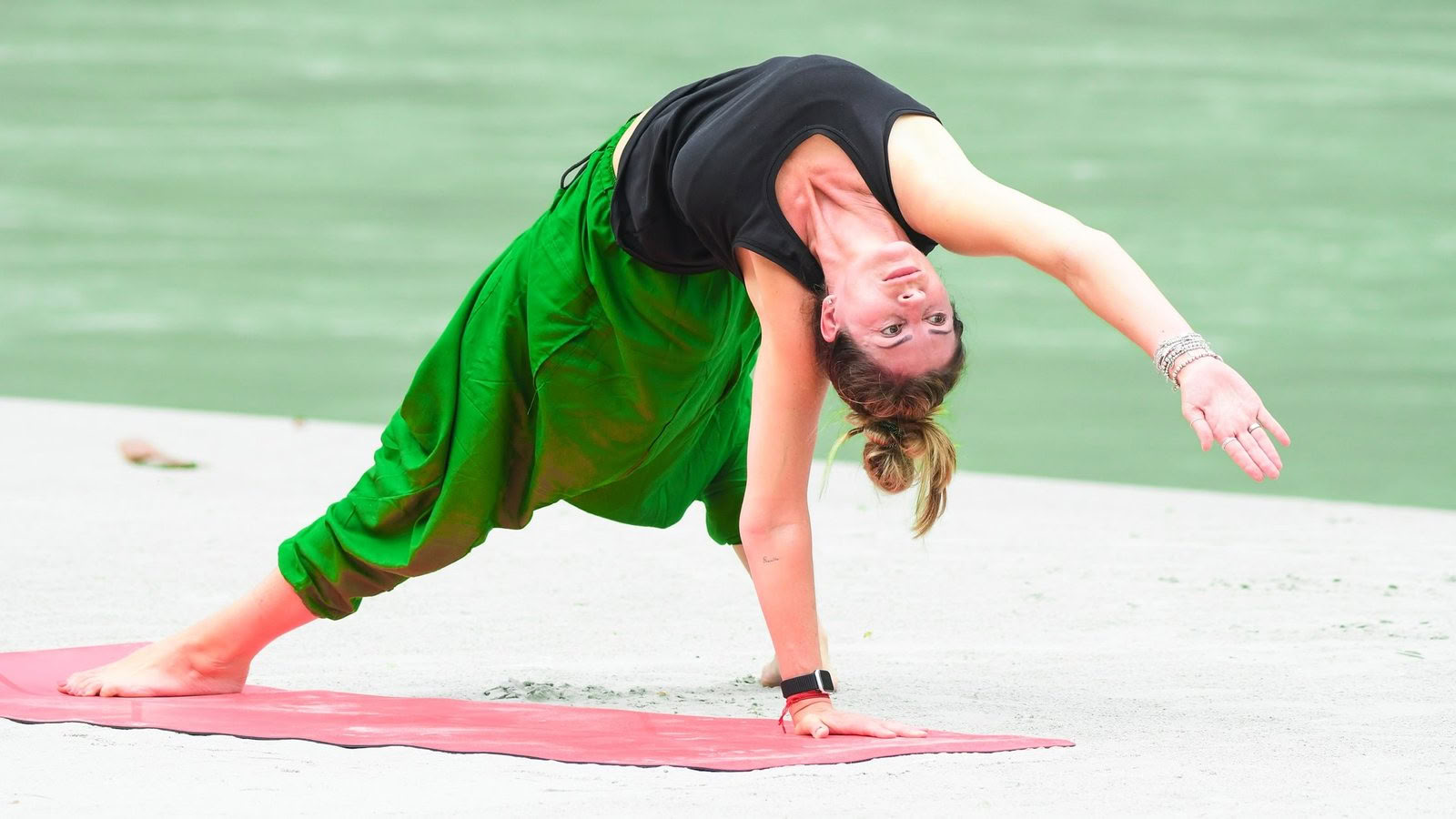 200 timmars YTTC + certifiering i gravidyoga