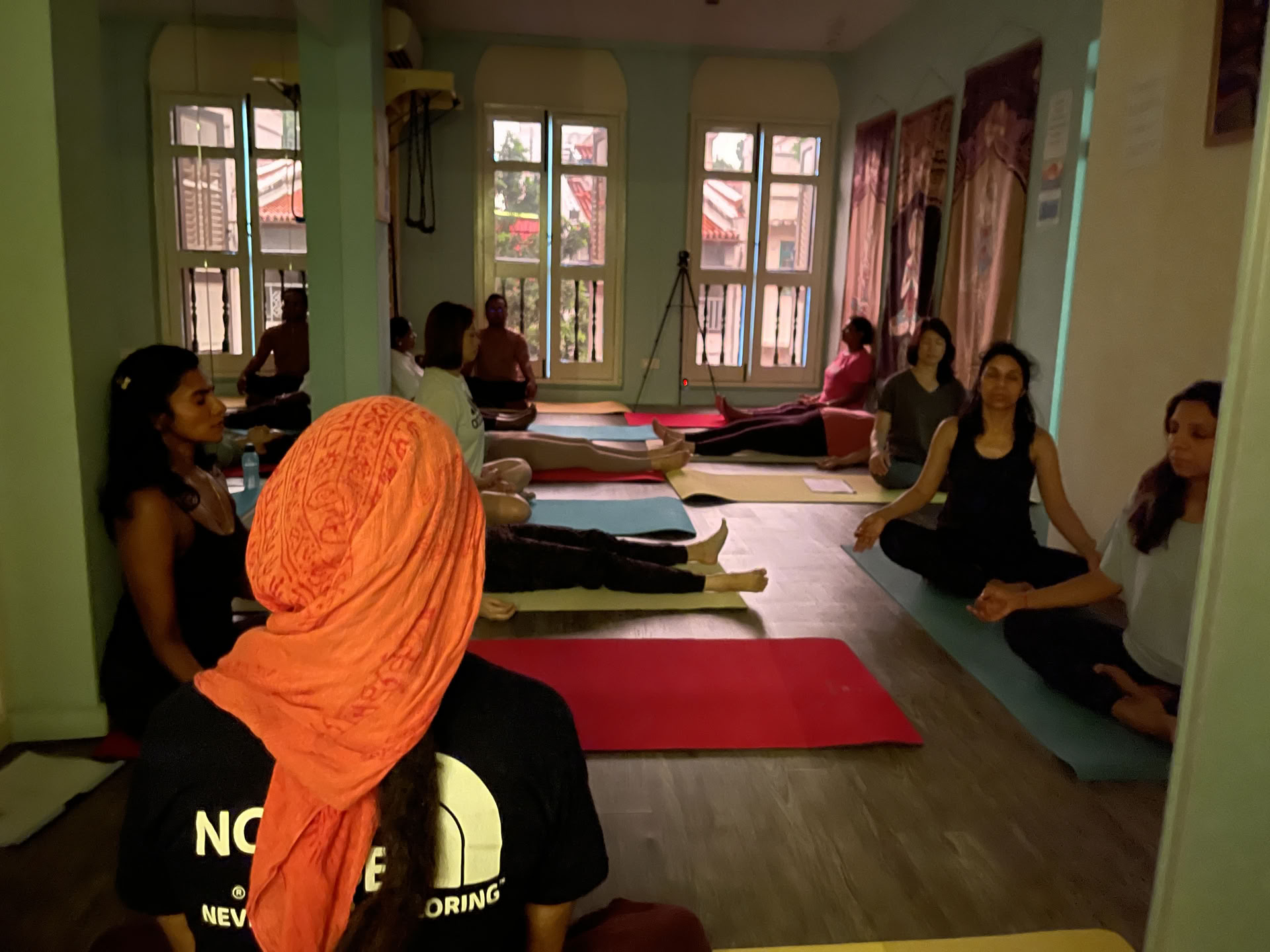 Yogaworkshop om matsmältning och ämnesomsättning i Singapore
