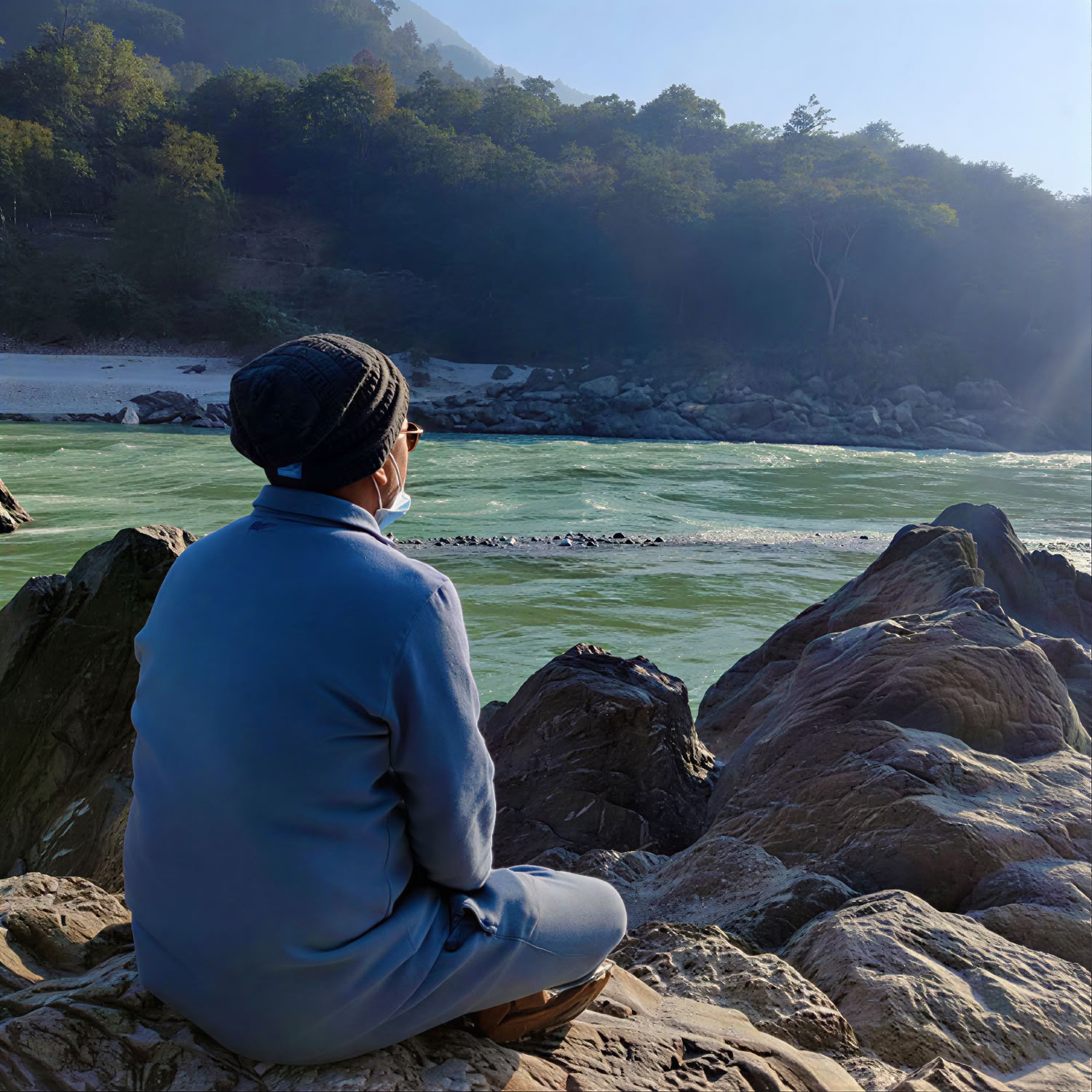 Tyst meditationsretreat i Indien