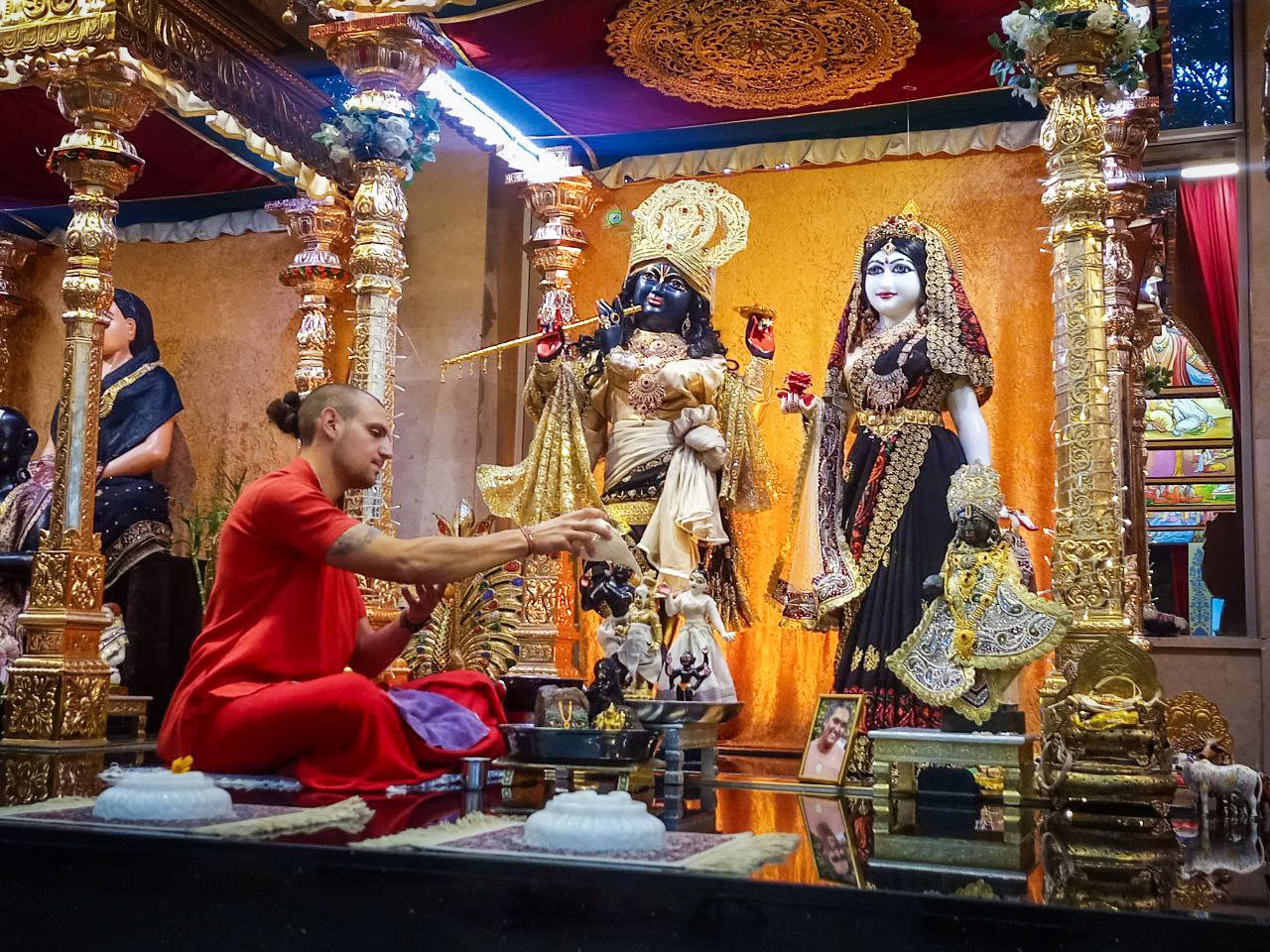 Krishna intensivretreat