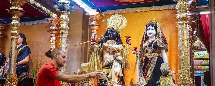 Krishna intensivretreat