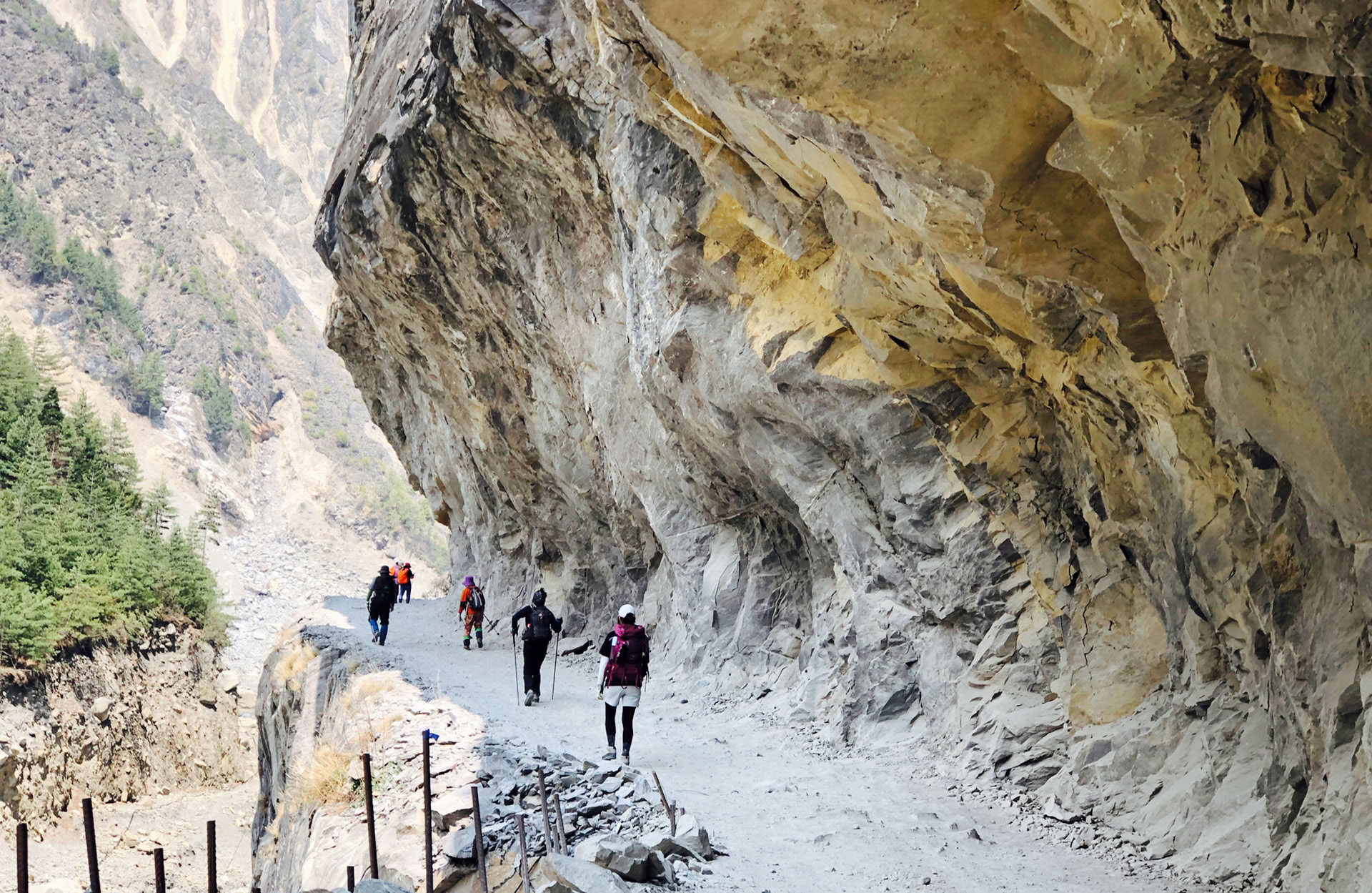 Yoga- och vandringstur på Annapurna Circuit med Tilicho-sjön