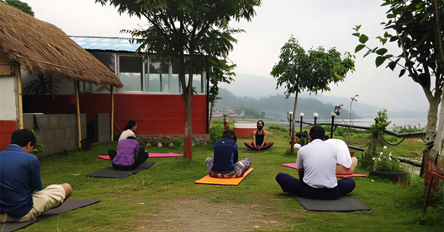 8 dagars heliga Gosaikunda-yogavandring, Nepal