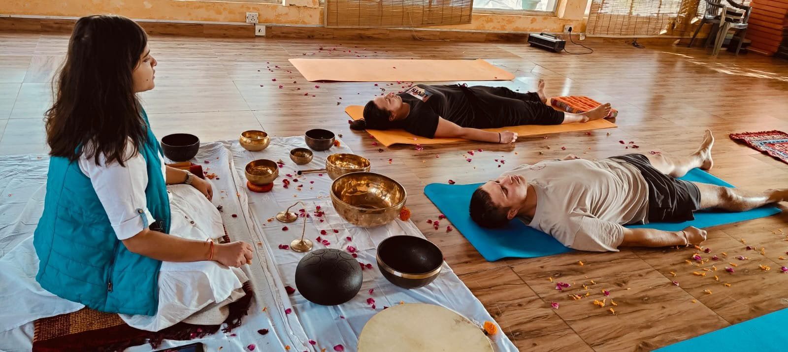 Lärarutbildningskurs i ljudhealing i Rishikesh