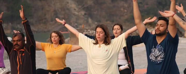 Yoga- och välmåenderetreat i Rishikesh, Indien