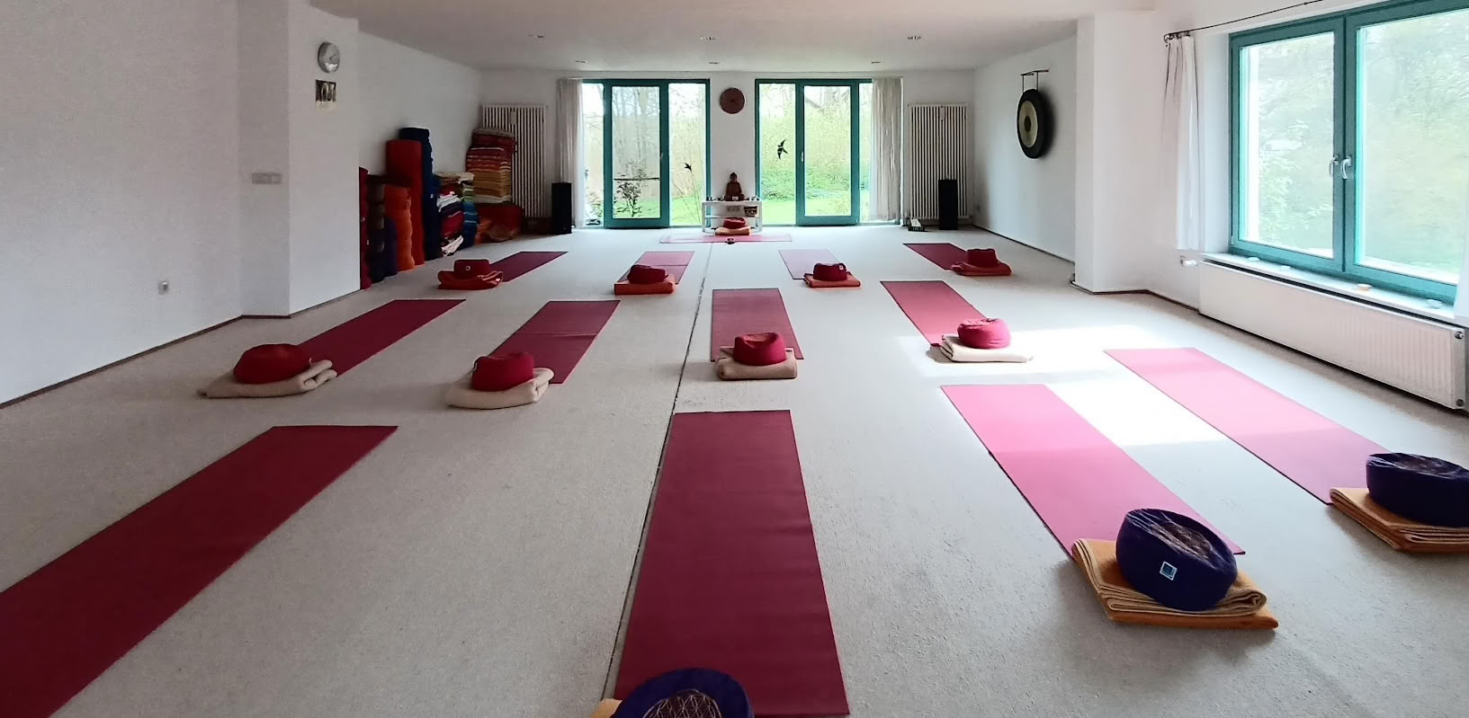 Yinyogahelgretreat