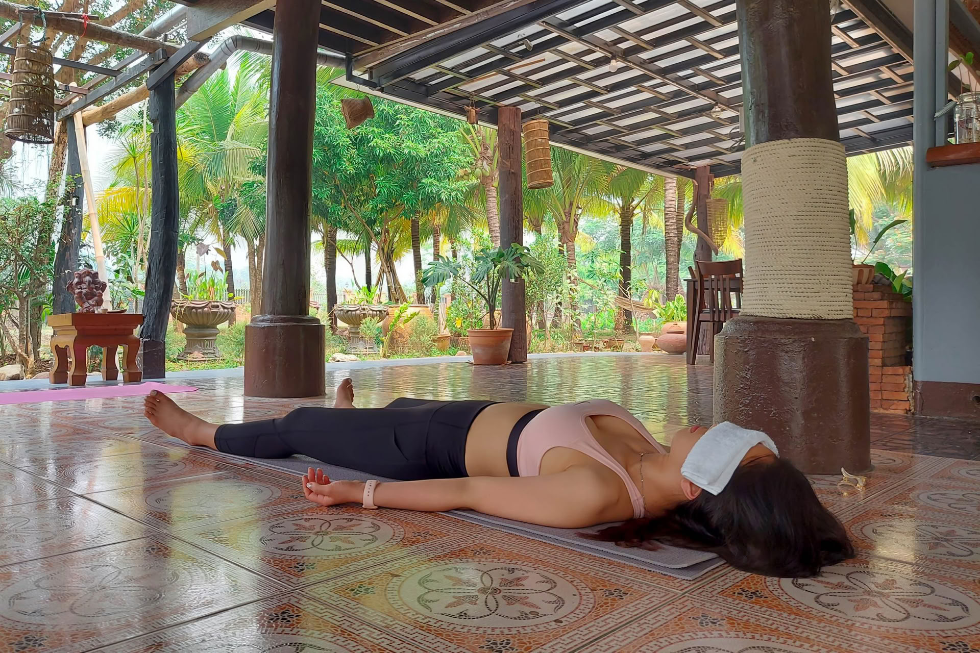 Yoga med reiki – 2,5 tim yoga