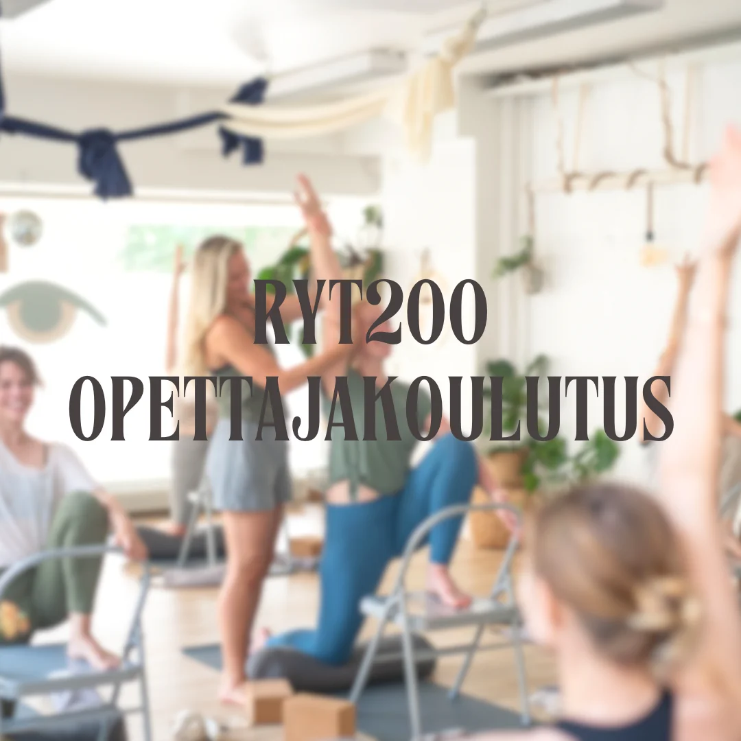 RYT200 yogalärarutbildning 2026–2027