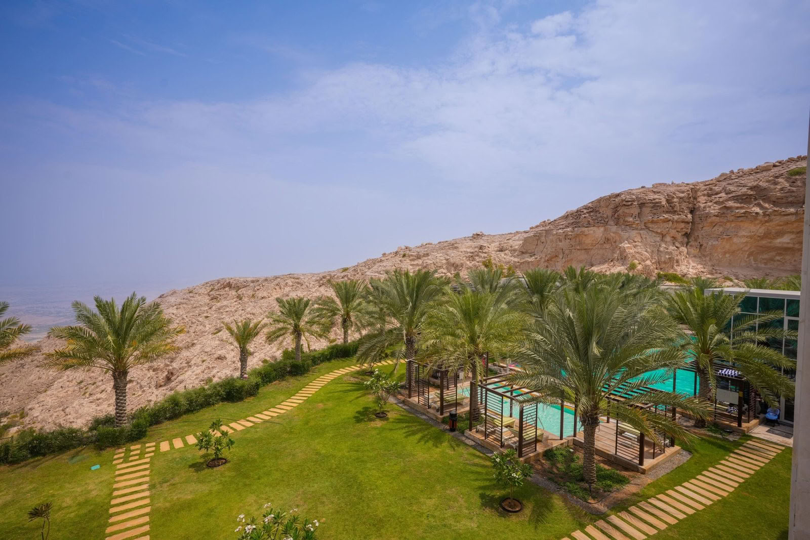 Solnedgångsyoga i Jubail Mangrove Park