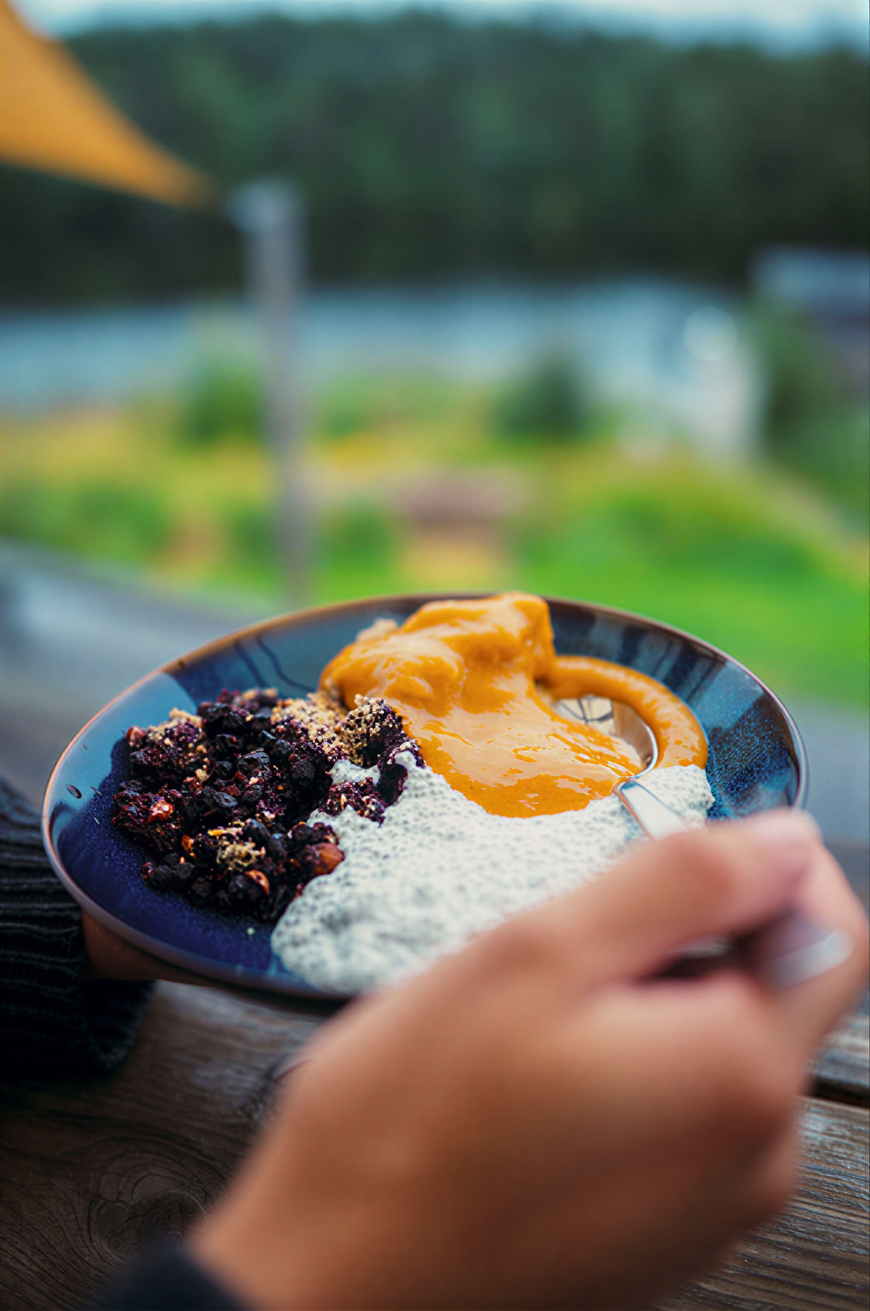 Vild svensk yoga-retreat: Vila och återförvilda dig i den svenska skogen