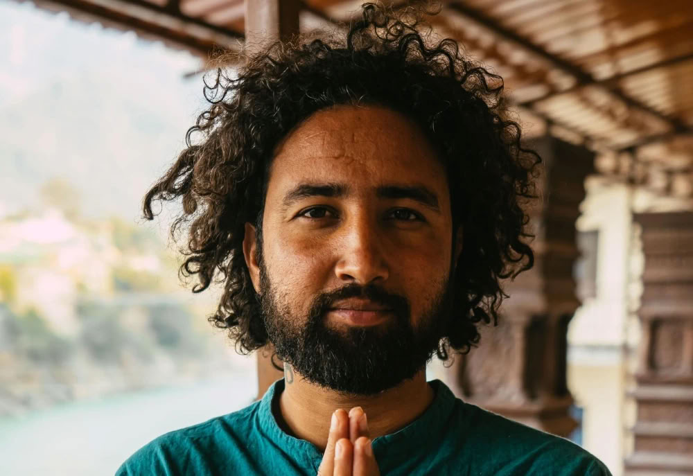 85 timmars yin-yoga lärarutbildning i Rishikesh – 3 till 10 jan 2026