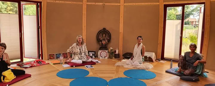 Kroppsbalans – Yoga, Qigong och mjuk andningsövning