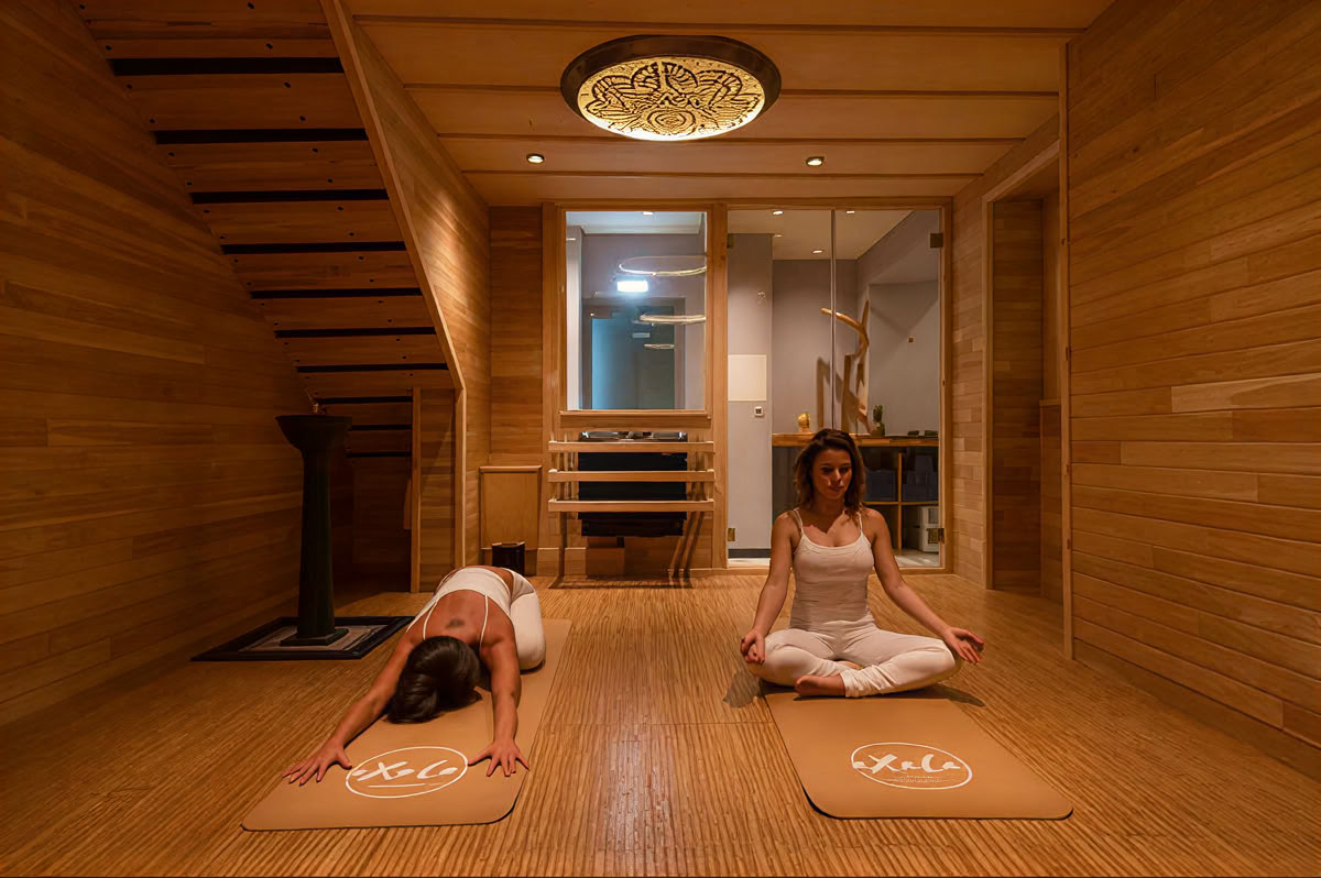Yoga och havslek - Albufeira, Algarve, Portugal