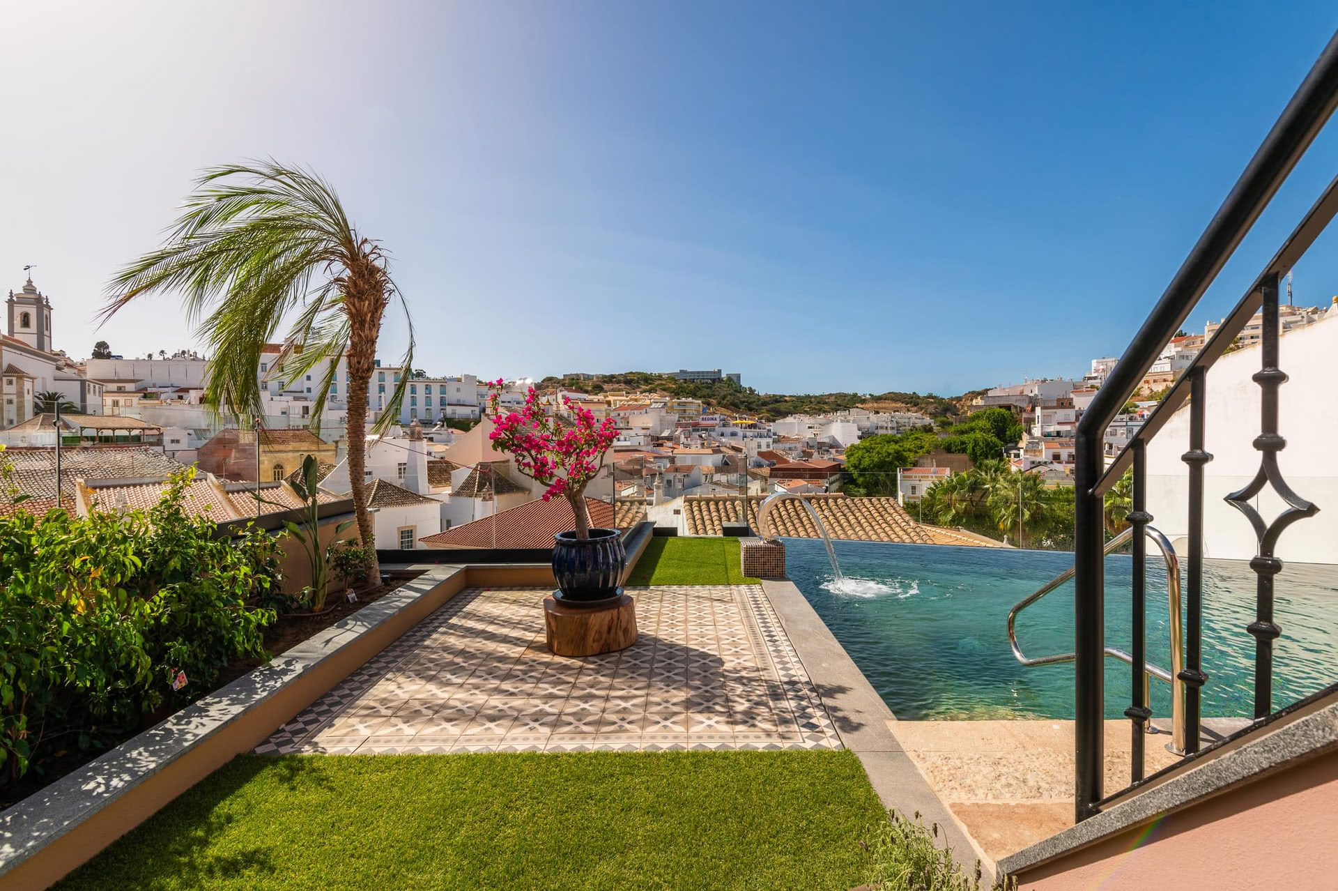 Yoga och havslek - Albufeira, Algarve, Portugal