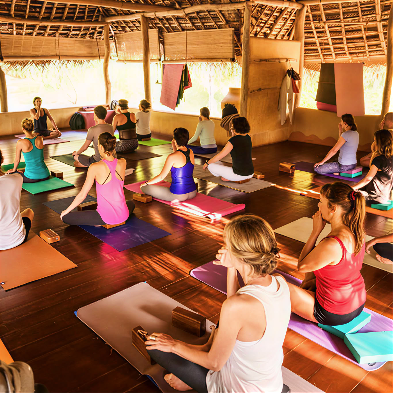 Georgia Marnham - Iyengar-yoga