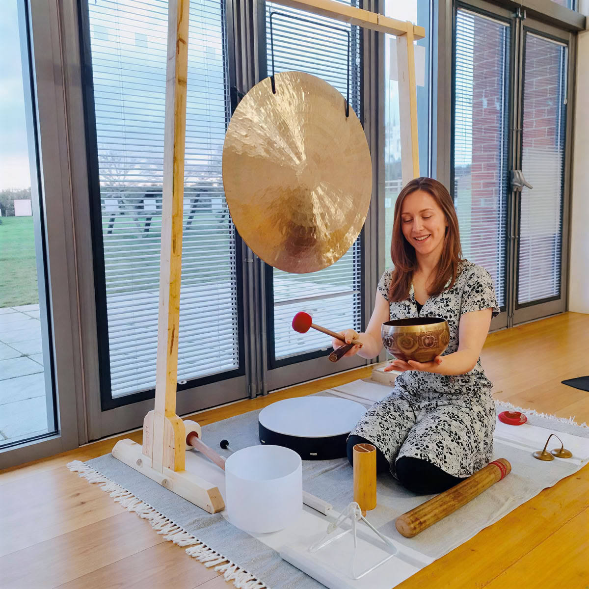 Yoga-soundbath och söndagsstek